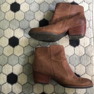 KORKS Brown Leather Boots Size 9
